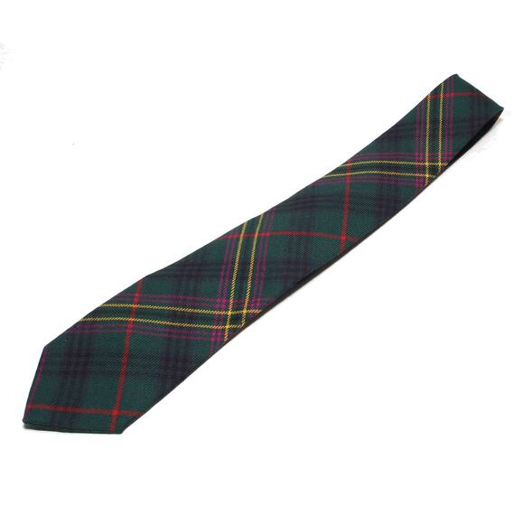 LOCHCARRON Plaid 100% Pure New Wool Tie 3.75" x 58" - Picture 3 of 5